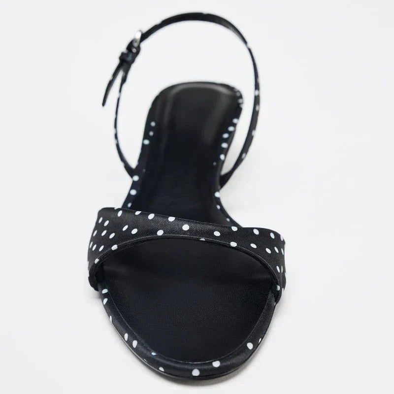 Dot heels